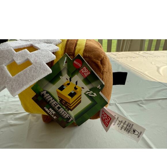 Minecraft Bee Plush Pillow Buddy - 8" Yellow Soft Toy NWT - Picture 5 of 8
